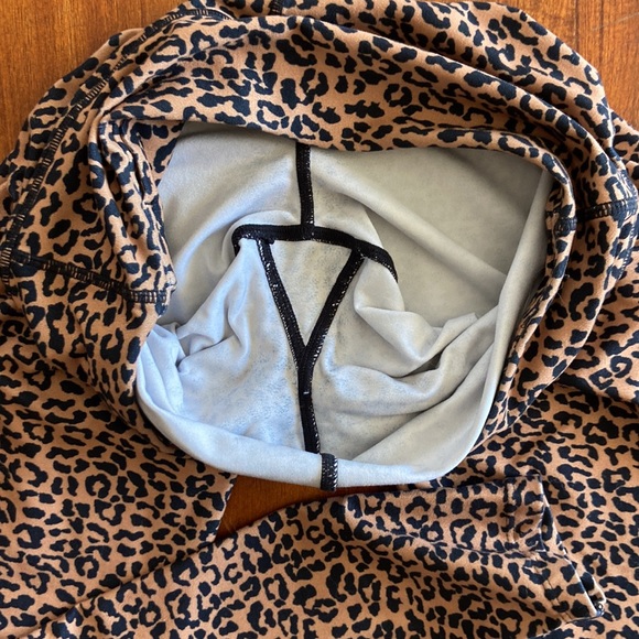 Leopard / Cheetah Print Spandex / Leggings - Picture 7 of 7